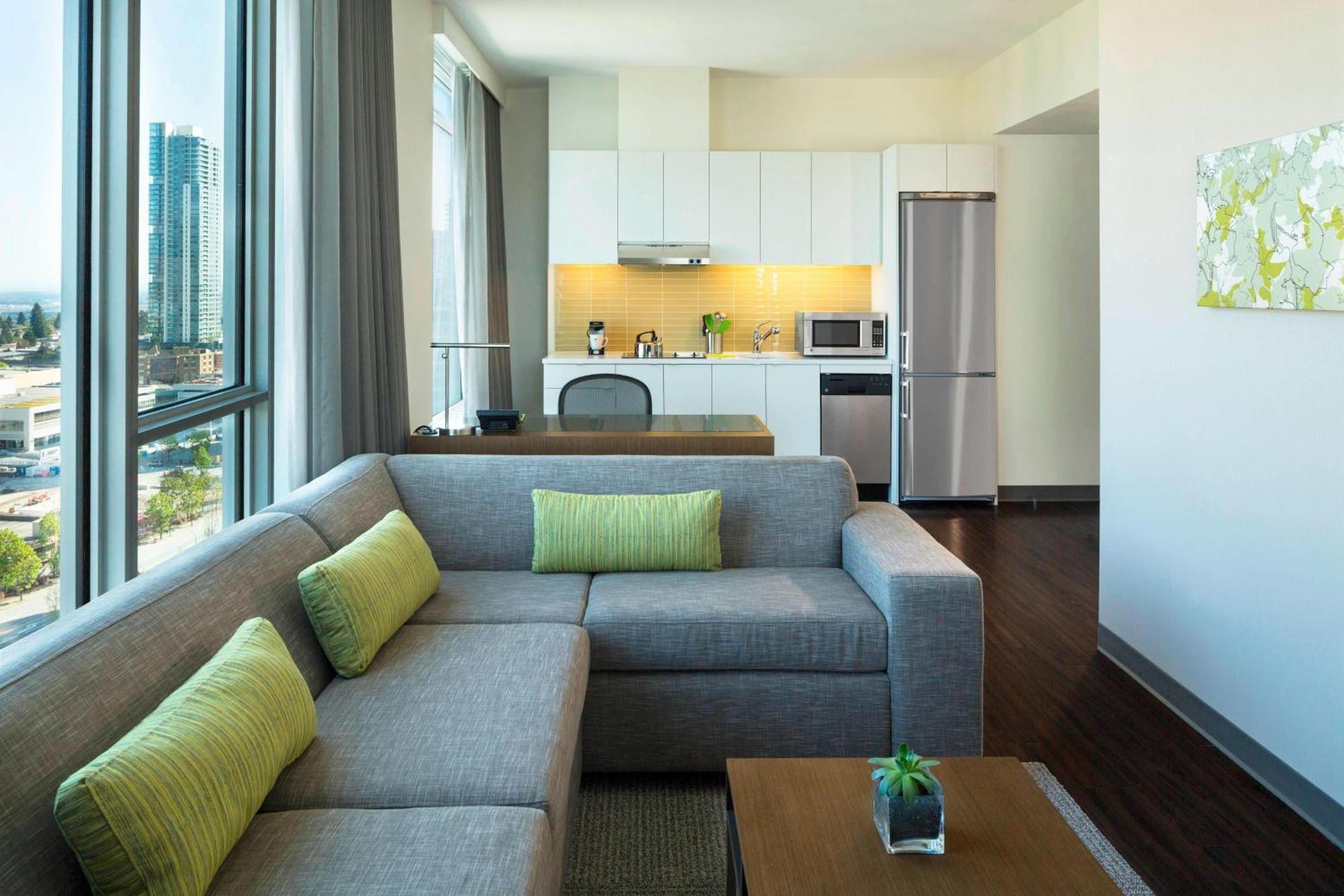 Element By Westin Vancouver Metrotown Бърнаби Екстериор снимка