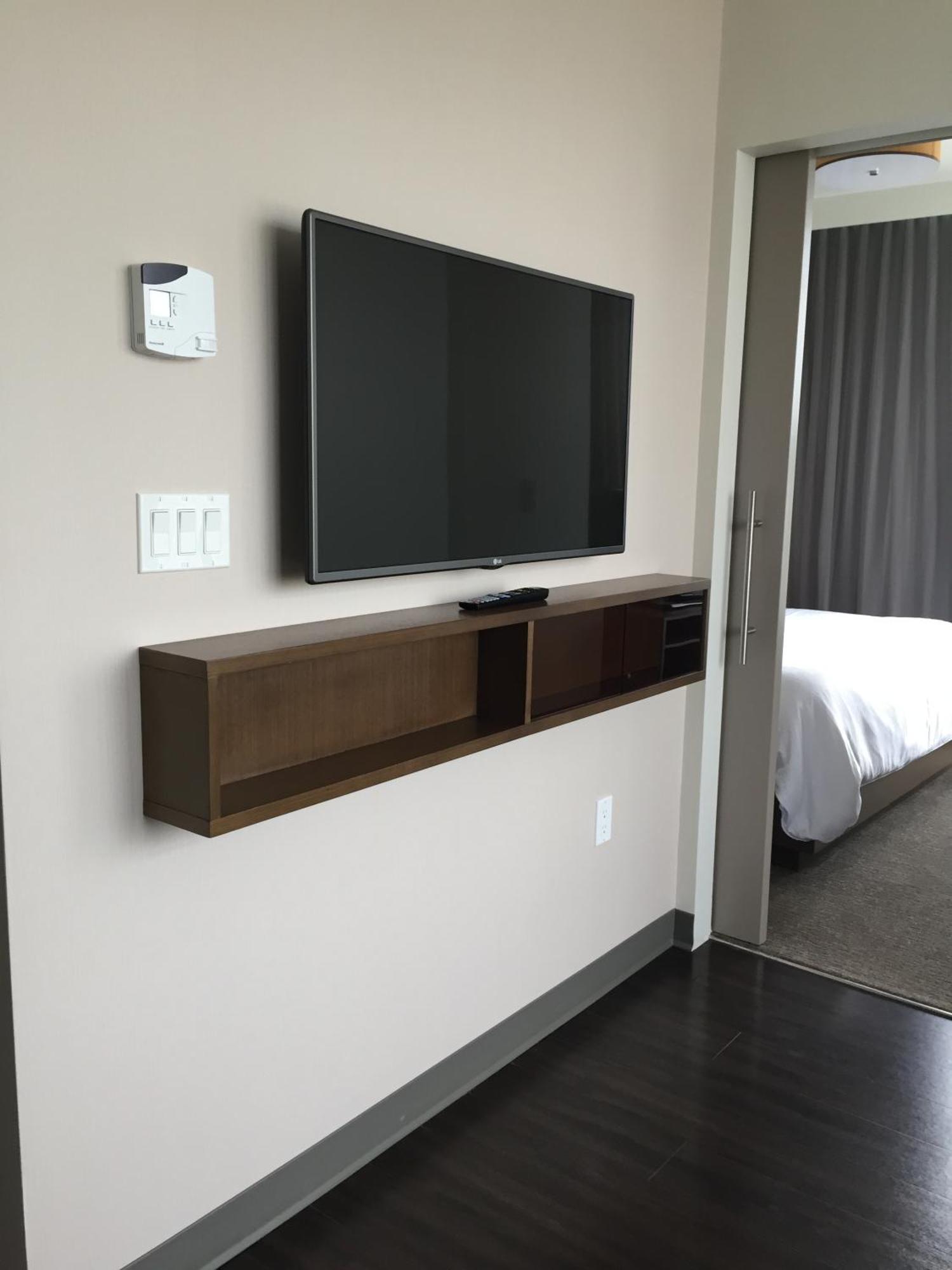 Element By Westin Vancouver Metrotown Бърнаби Екстериор снимка