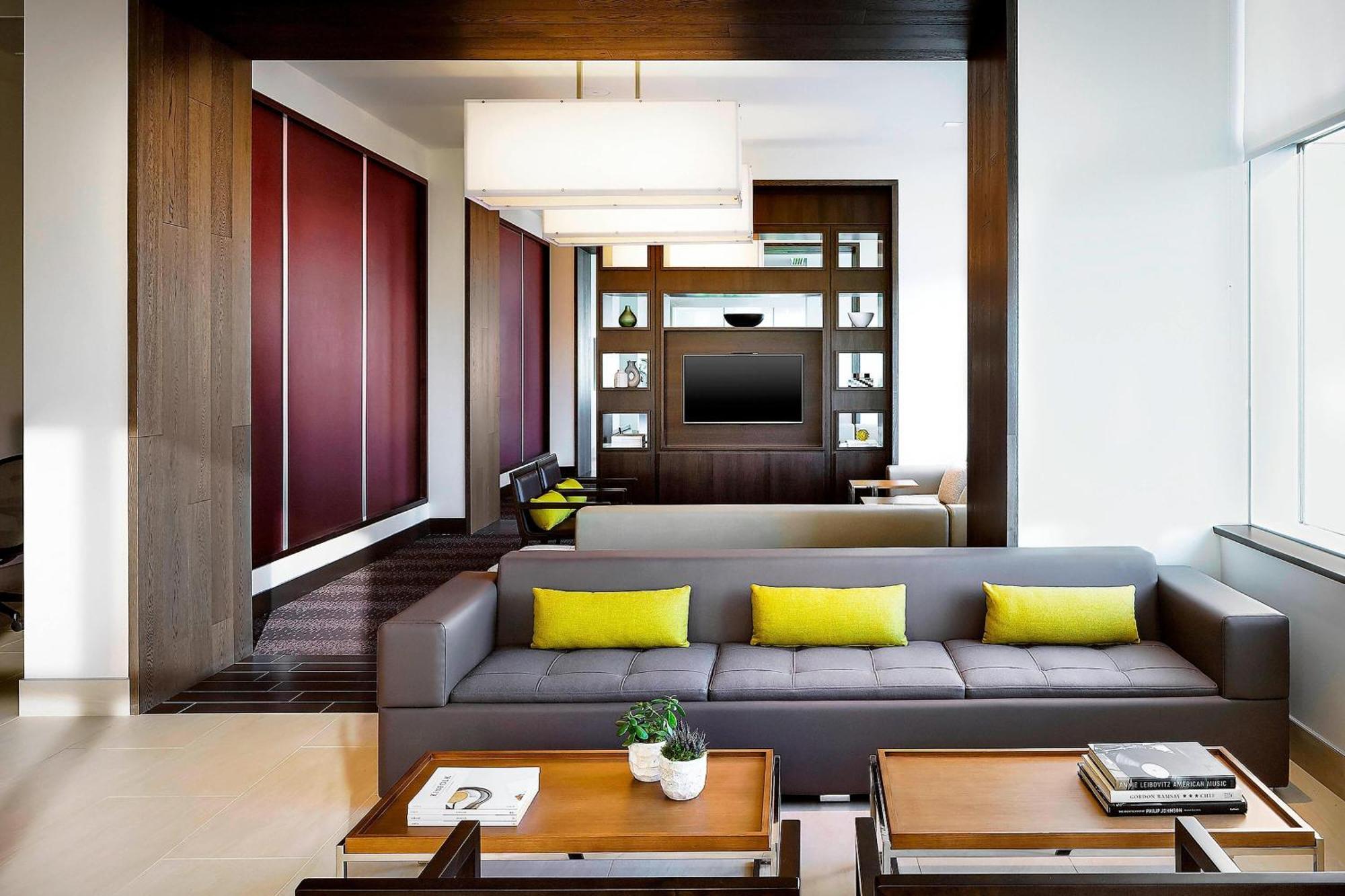 Element By Westin Vancouver Metrotown Бърнаби Екстериор снимка